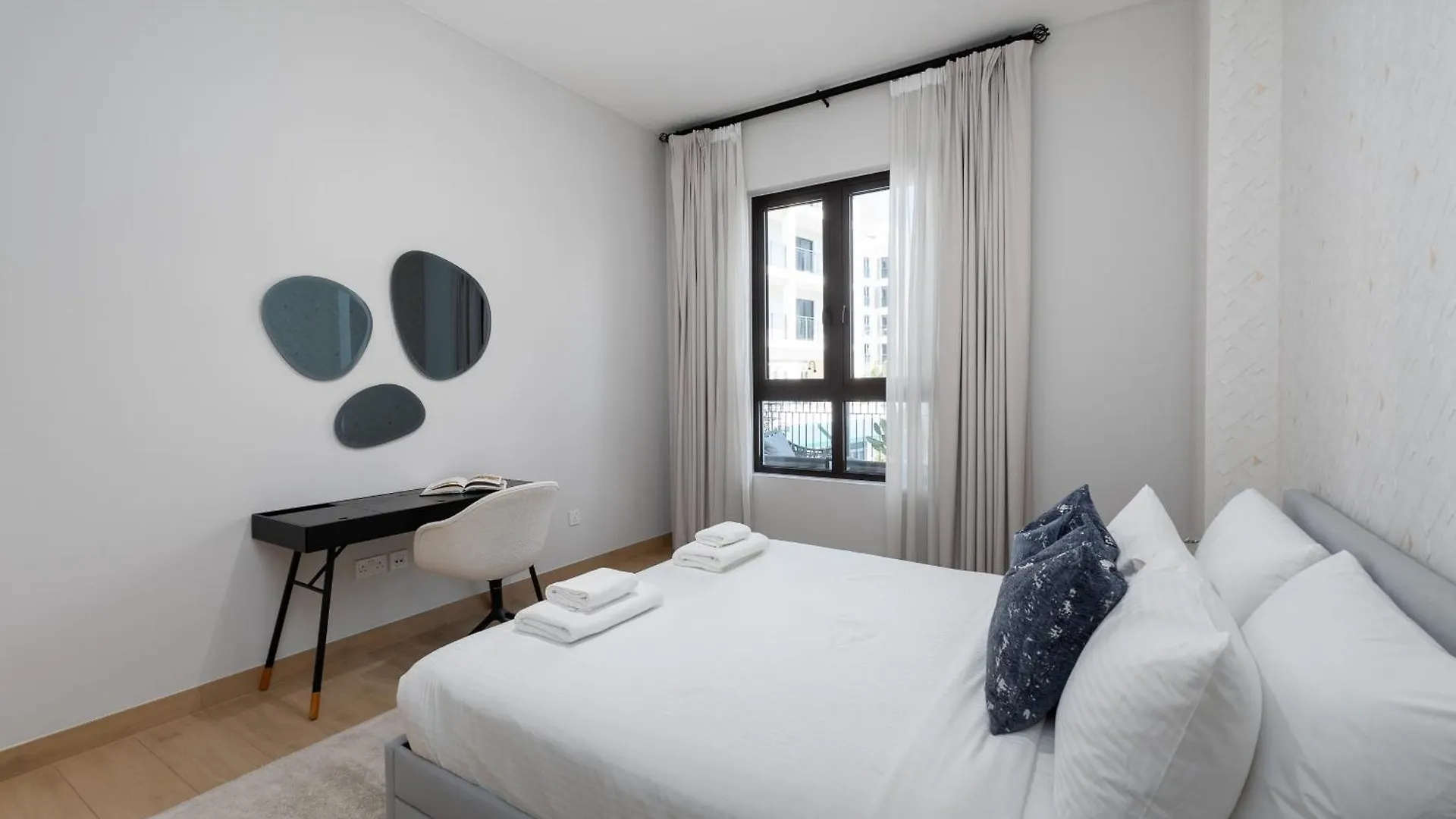 Apartment La Cote, Port De La Mer, Jumeirah 1 - Mint Stay Dubai United Arab Emirates